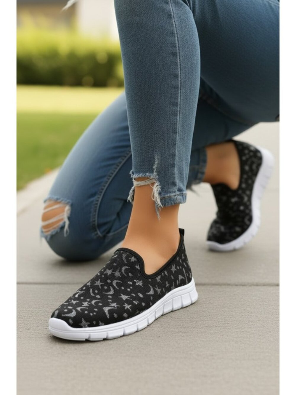 Celestial Star Moon Stretch Knit Slip-On Sneakers Color Contrasting Casual Shoes